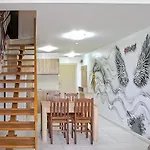 Sin City Double Stage Apartment